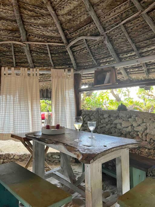 Fare Kirihai Teavaro Extérieur photo